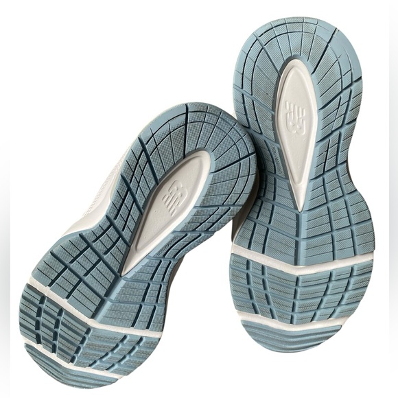 New Balance 608 Women’s Athletic Shoes Size 6 - Picture 8 of 11